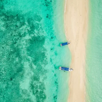 Crystal clear blue waters and white sandy beaches, the perfect destination, Timba Timba island, Borneo, Malaysia